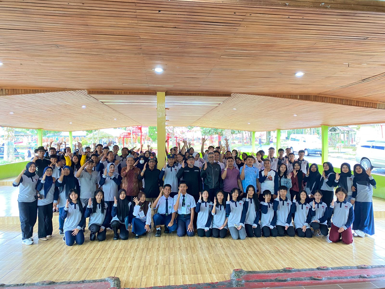 Kemah Bhakti Bhinneka Tunggal Ika Tingkat Kota Padang Tahun 2025