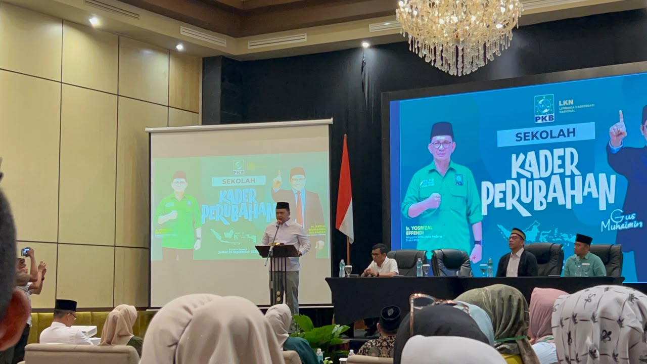 SOSIALISASI PENDIDIKAN POLITIK BAGI MASYARAKAT